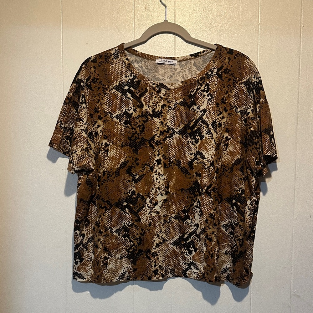Zara animal print top size L
